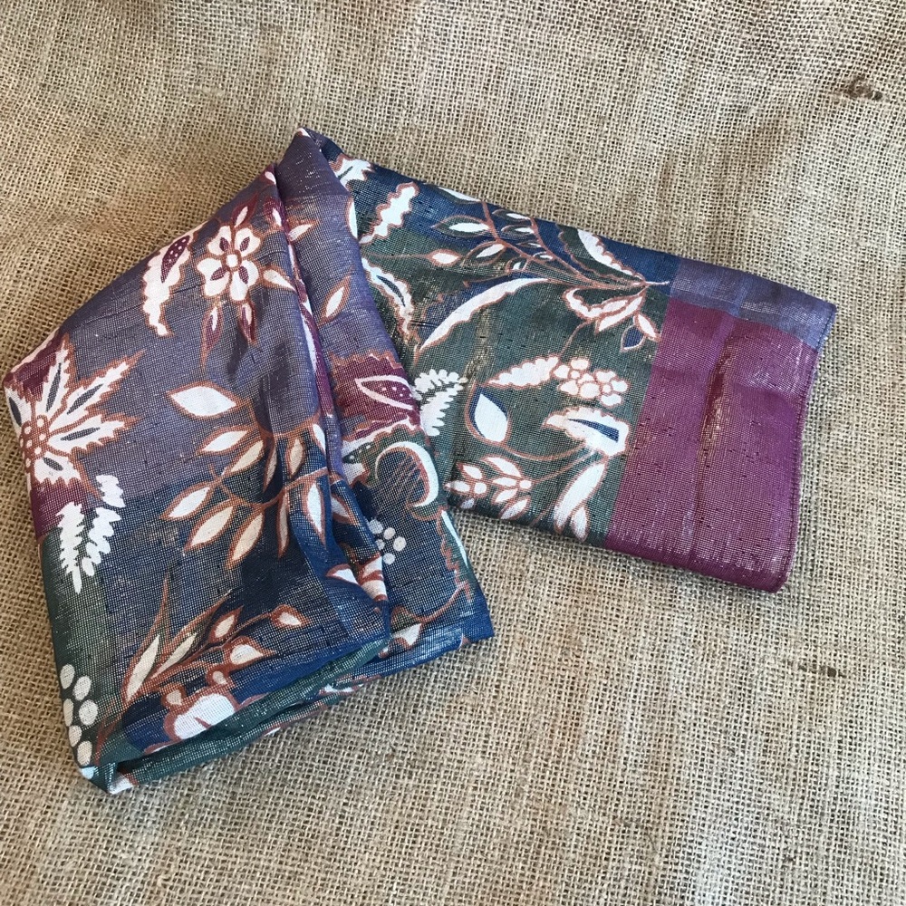 Vintage Oscar De La Renta Rayon Metallic Floral Scarf